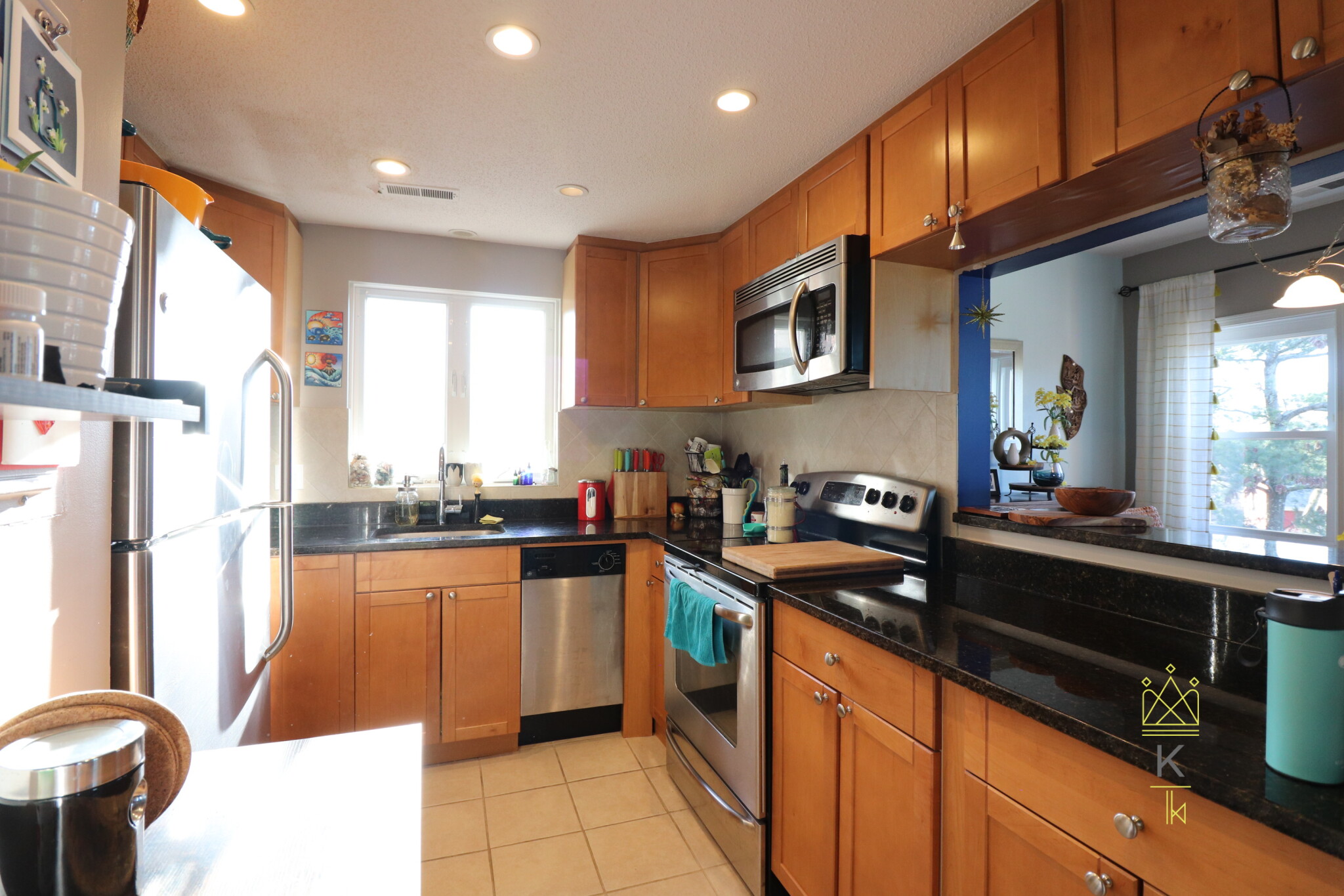 2456 Massachusetts Ave, North Cambridge