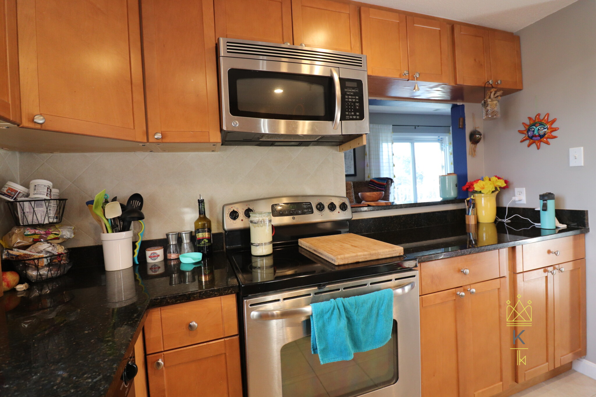 2456 Massachusetts Ave, North Cambridge