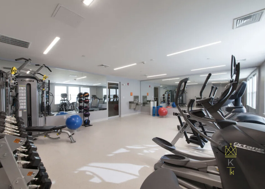 Photo 14 for Whittemore Ave.