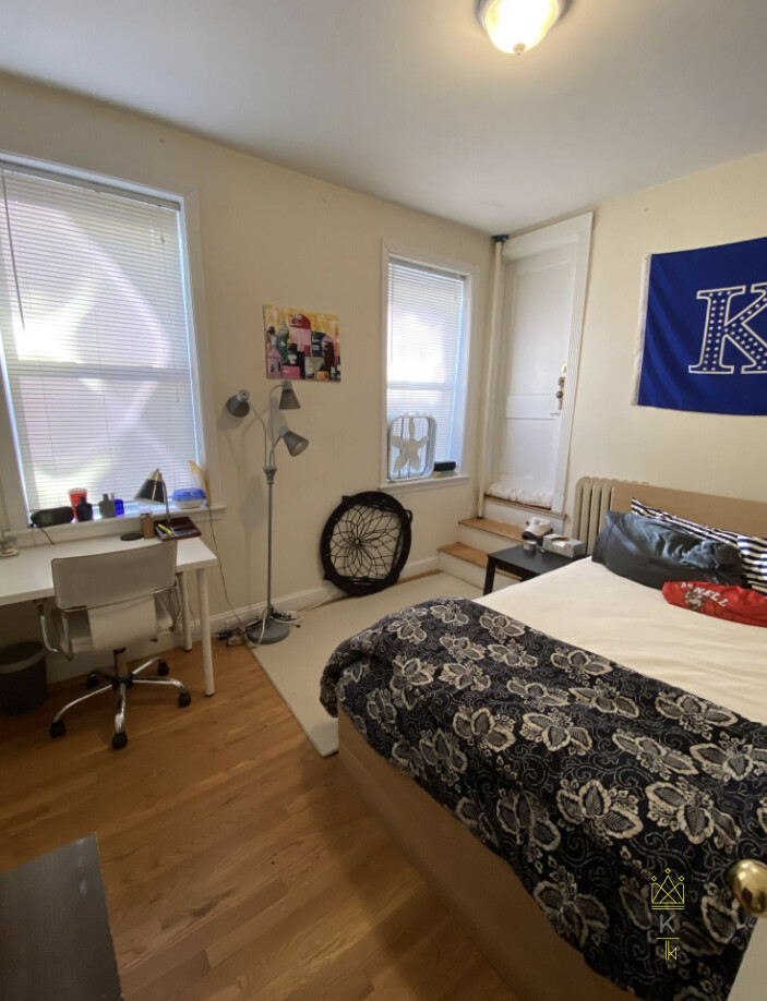 318 Saint Paul St, Coolidge Corner