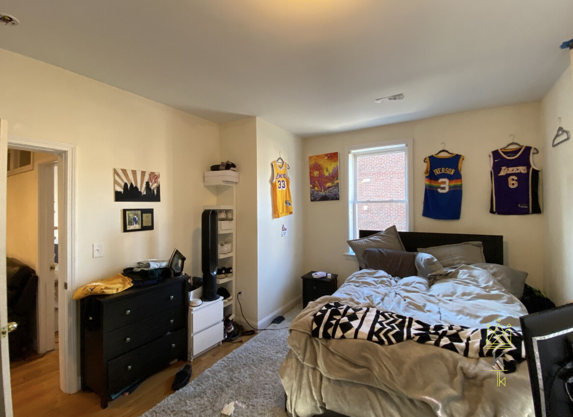 318 Saint Paul St, Coolidge Corner