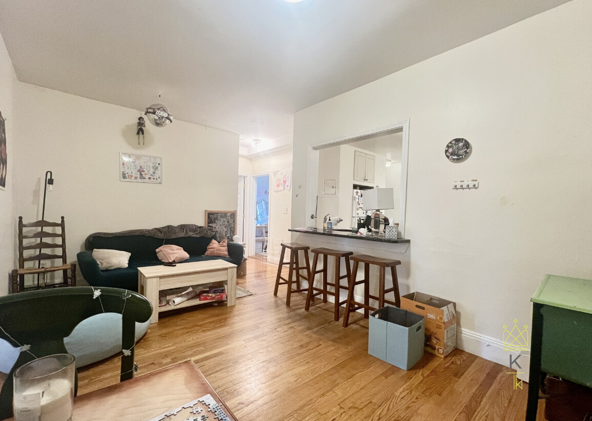 62 Egmont, Coolidge Corner