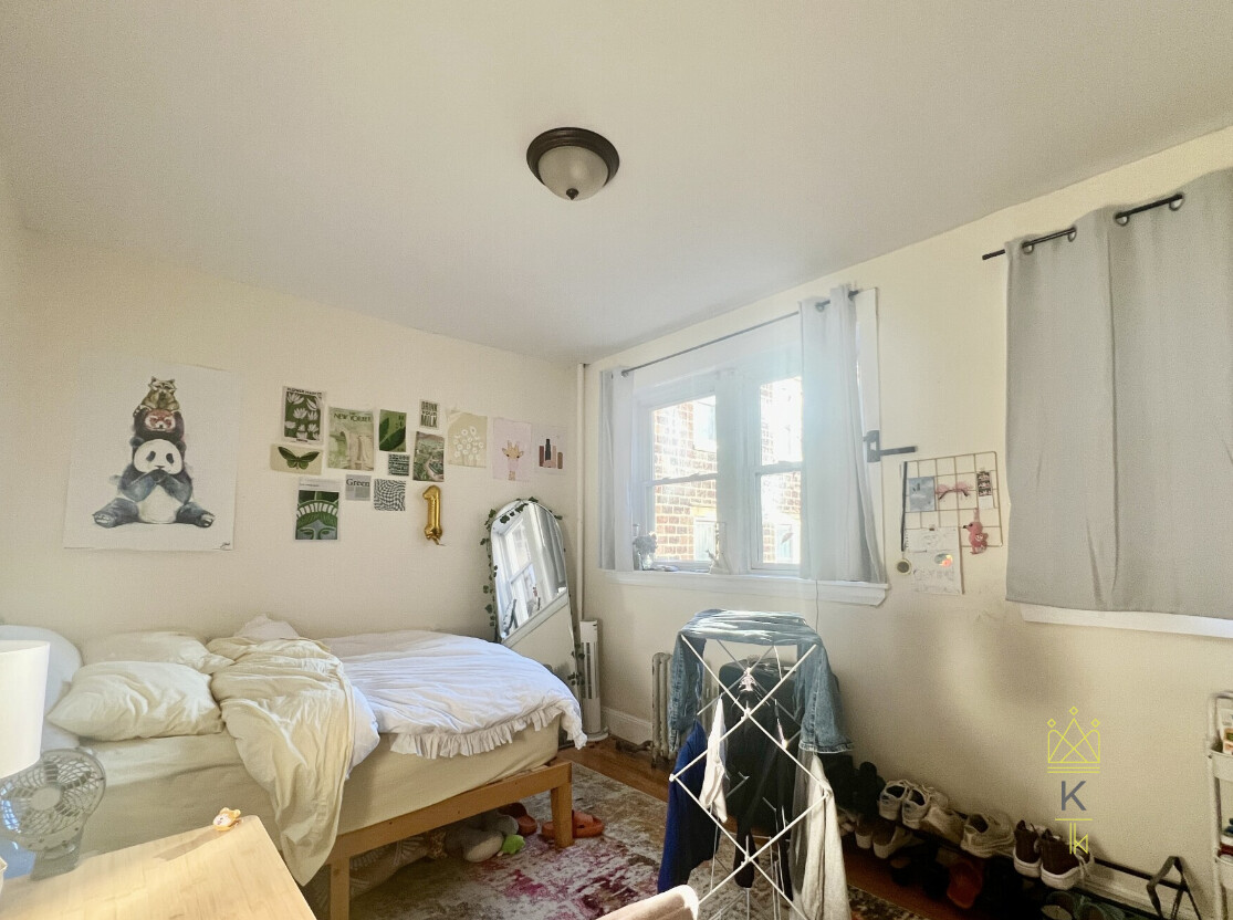 62 Egmont, Coolidge Corner