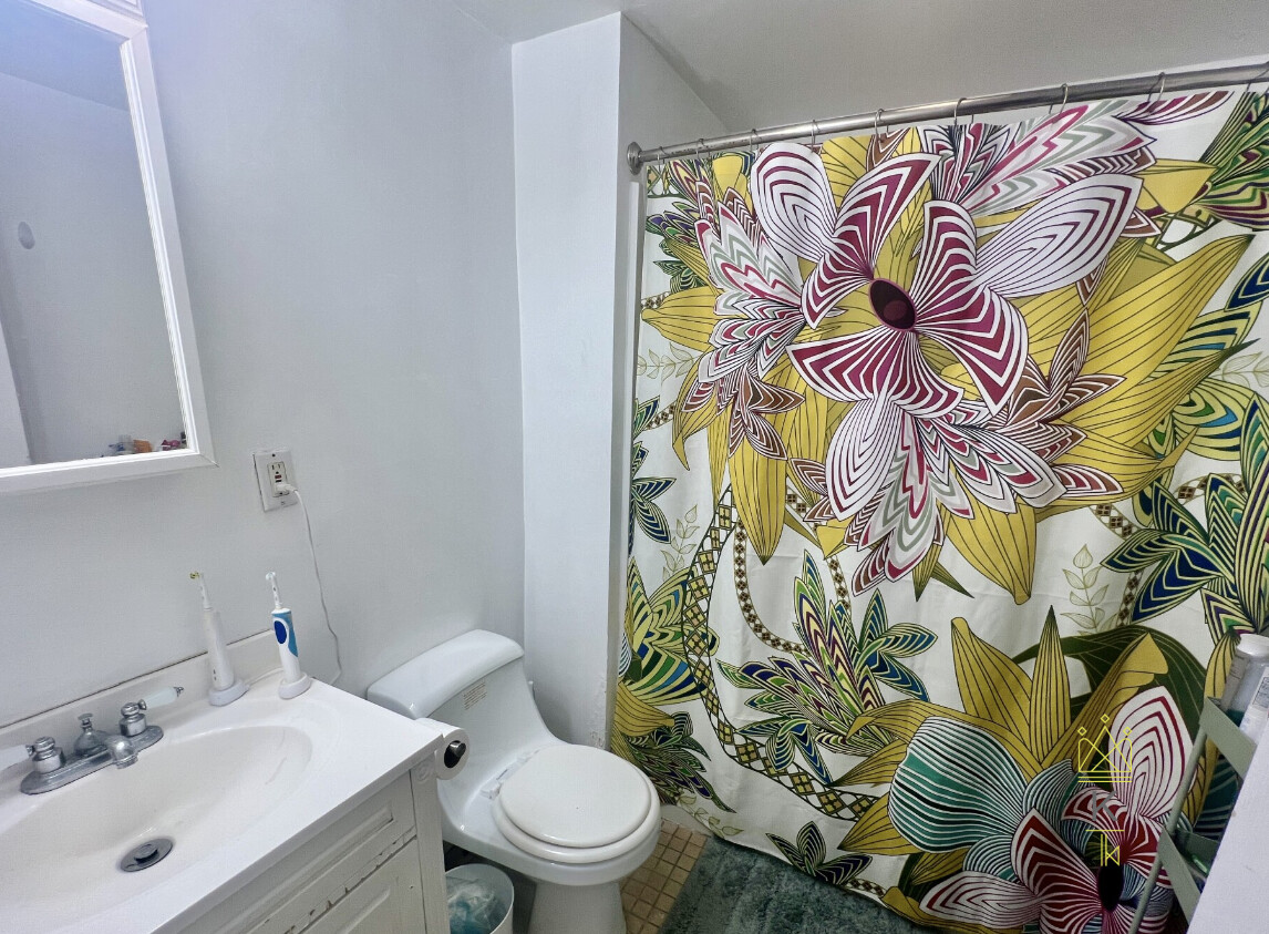 62 Egmont, Coolidge Corner