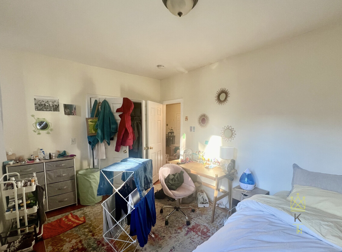 62 Egmont, Coolidge Corner