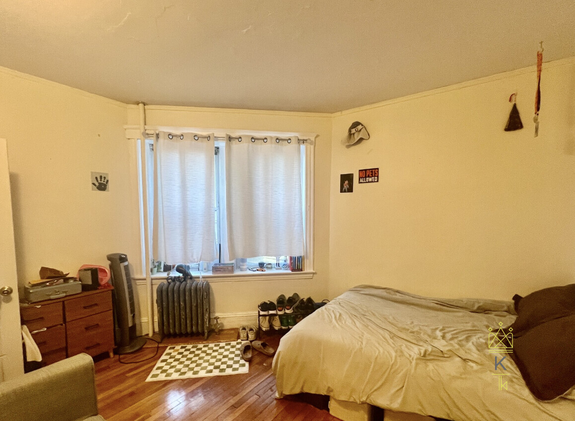 62 Egmont, Coolidge Corner