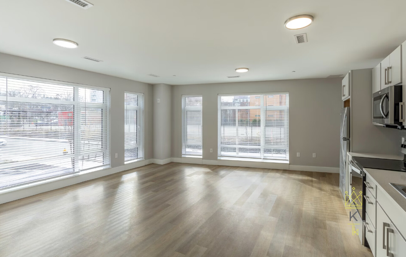 250 Centre St, Jamaica Plain