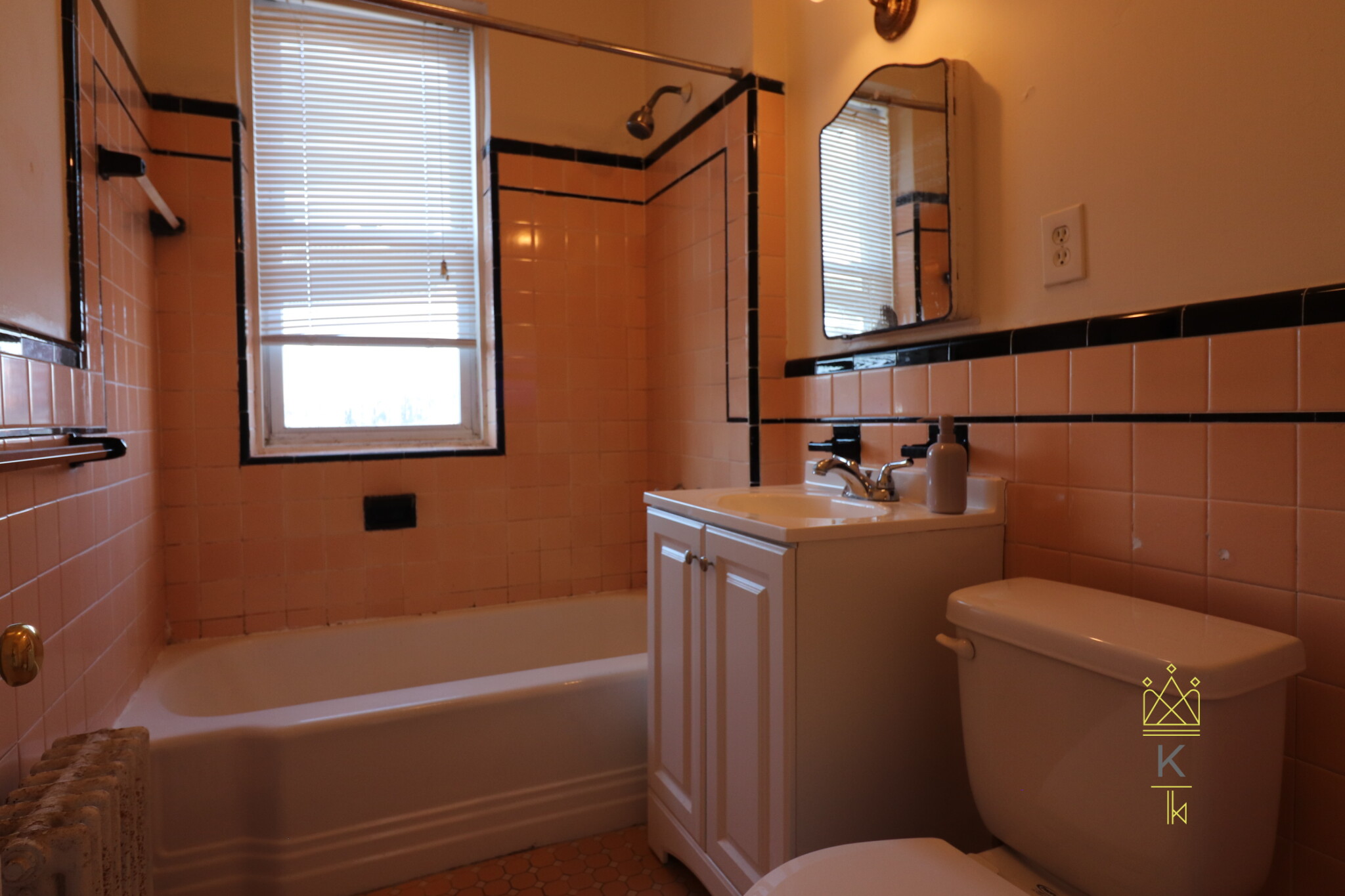 1569 Beacon St, Coolidge Corner