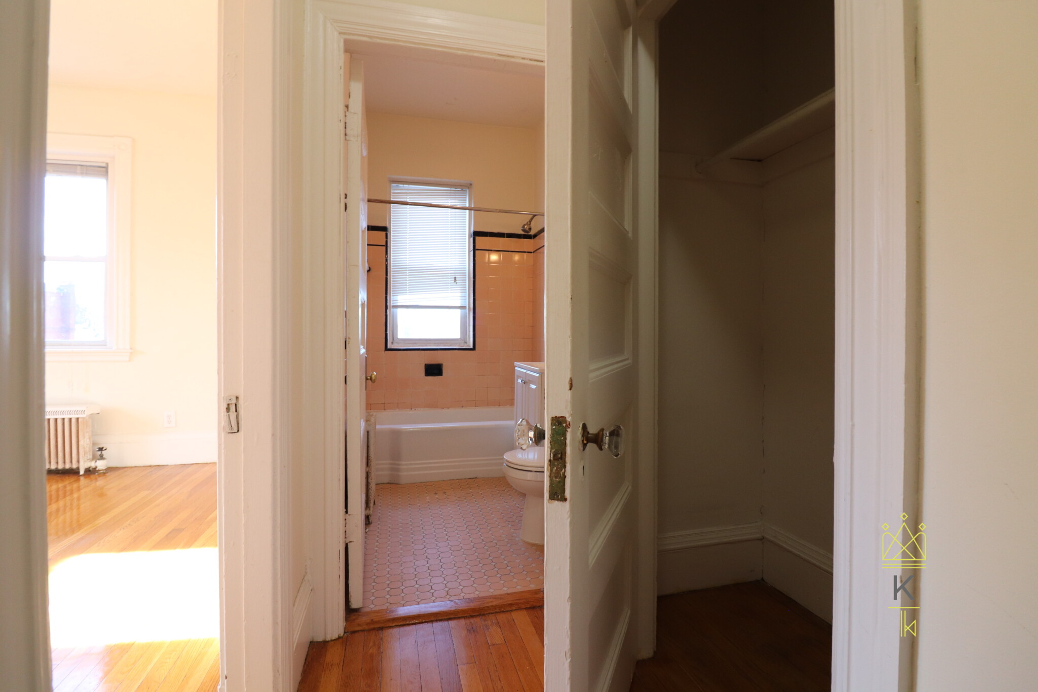 1569 Beacon St, Coolidge Corner