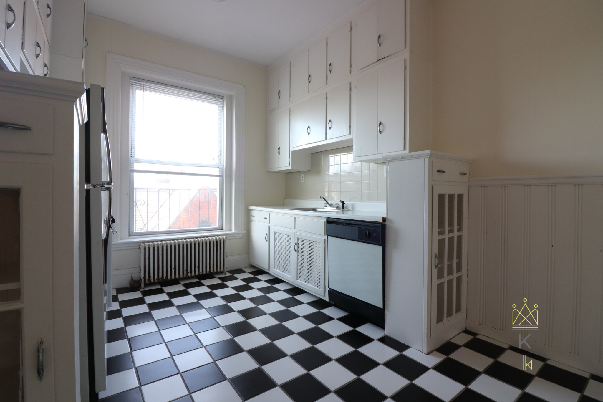 1569 Beacon St, Coolidge Corner