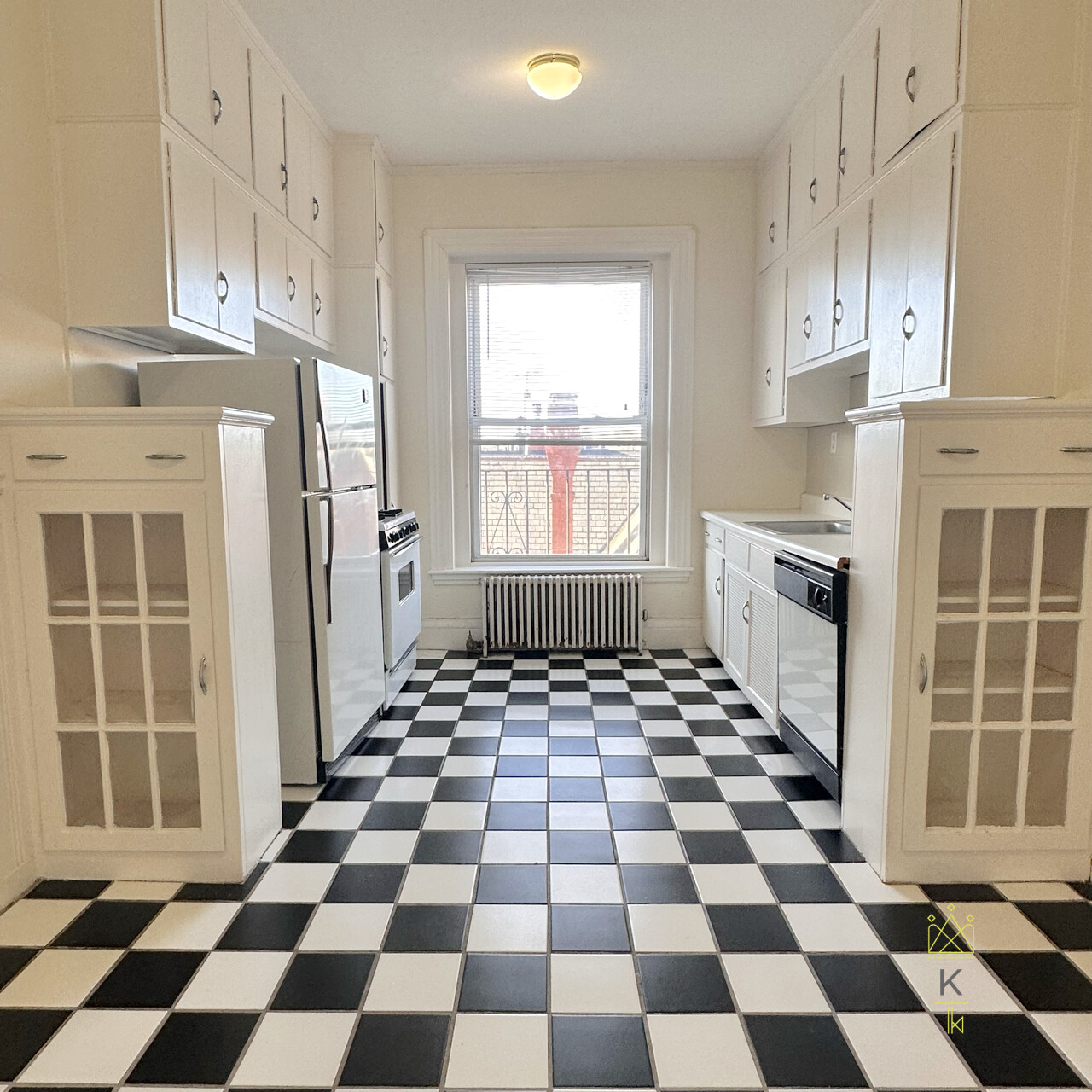 1569 Beacon St, Coolidge Corner