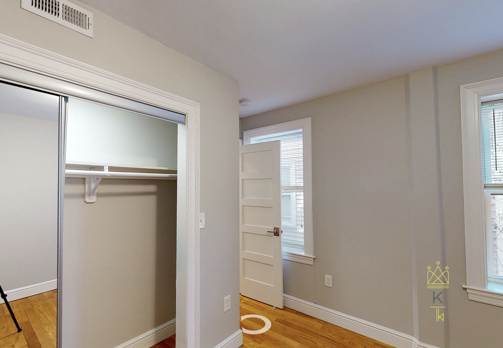 900 Massachusetts Ave, Riverside