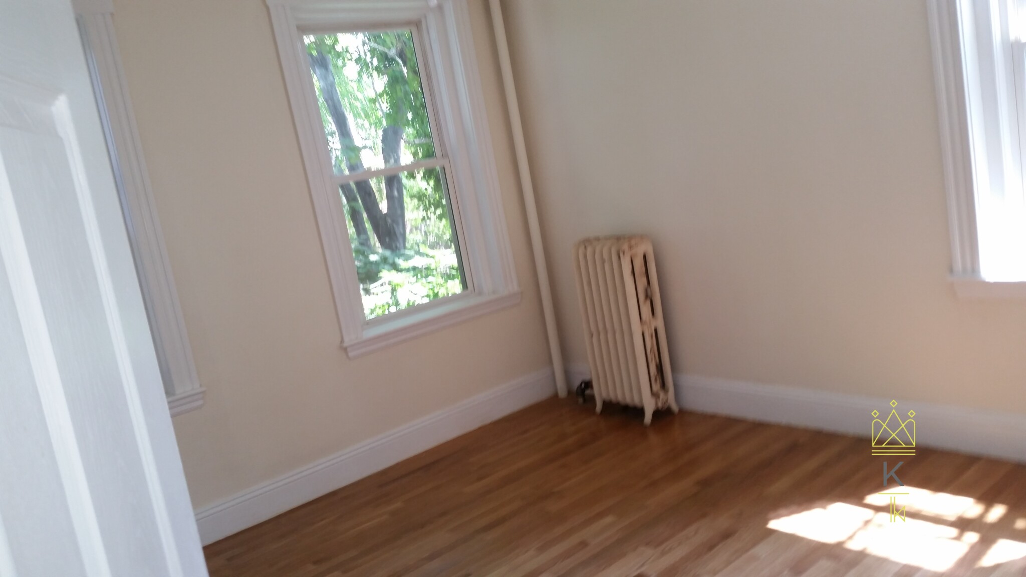 28 Quint Ave, Allston