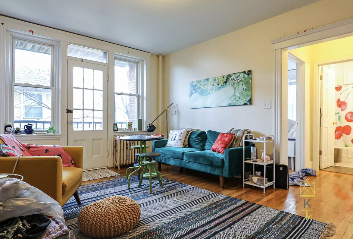 28 Quint Ave, Allston