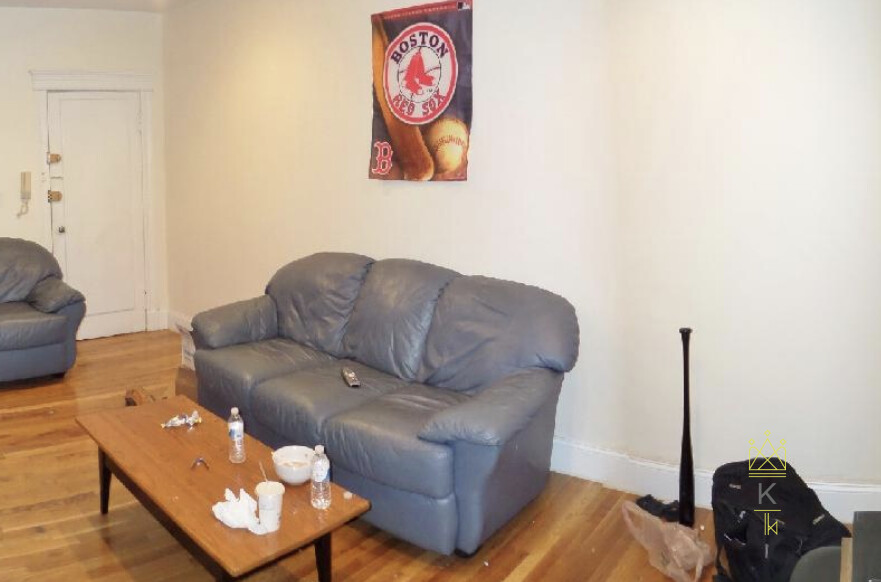 1868 Commonwealth, Brighton