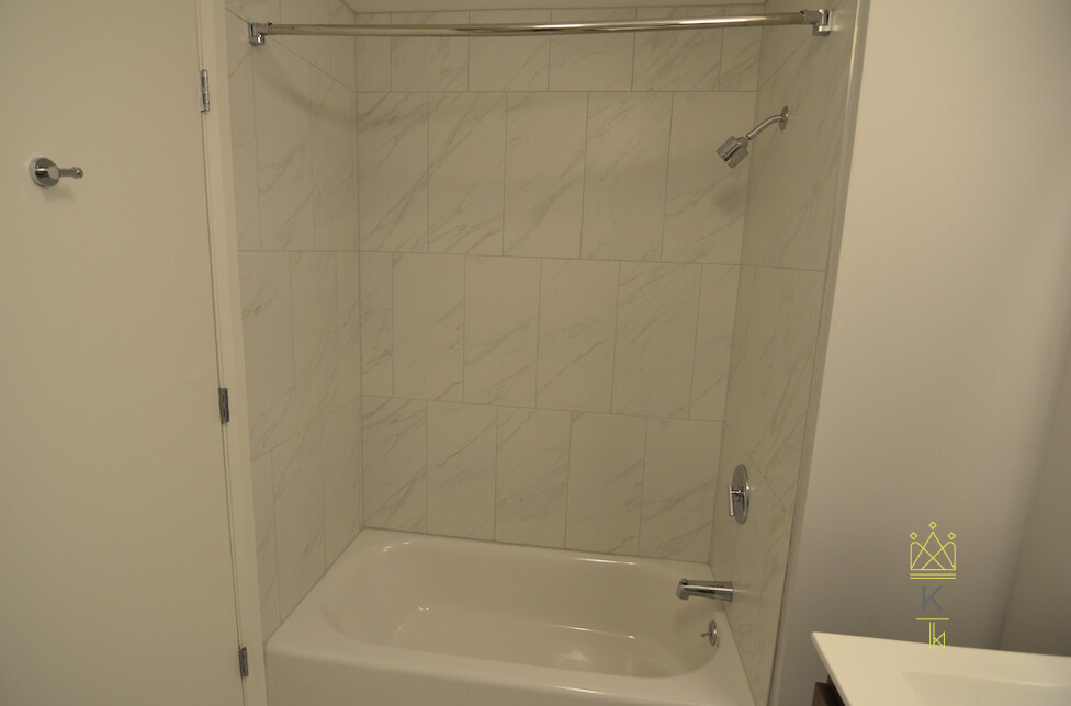 1282 Boylston St, Fenway