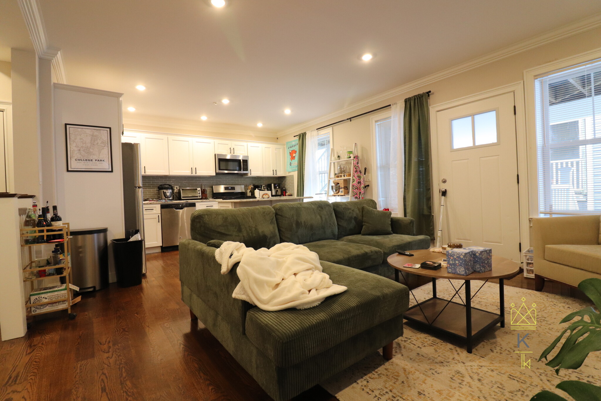 8 Nira Ave, Jamaica Plain