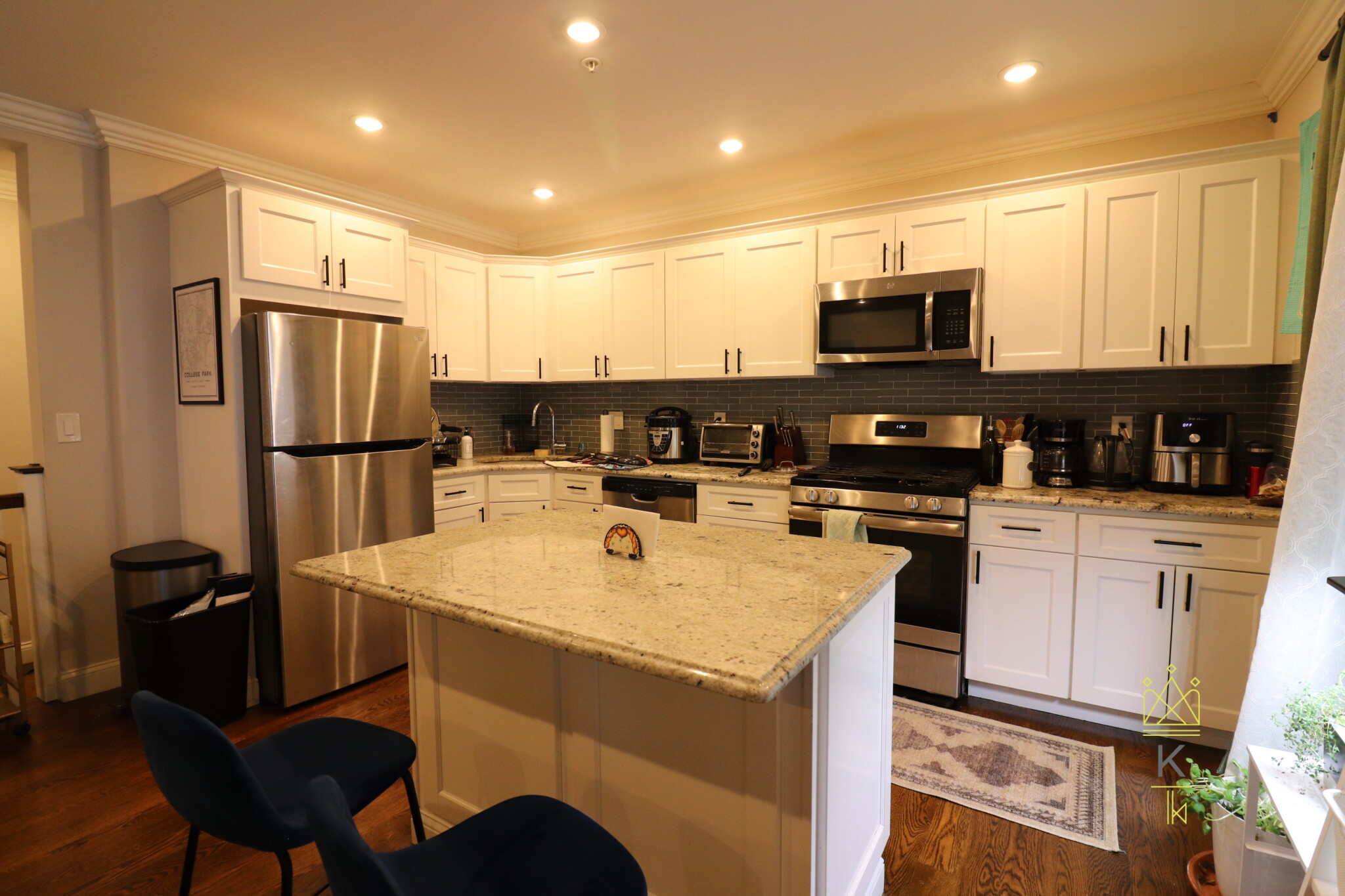 8 Nira Ave, Jamaica Plain