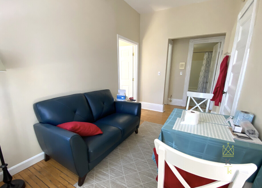 583 Beacon St, Fenway