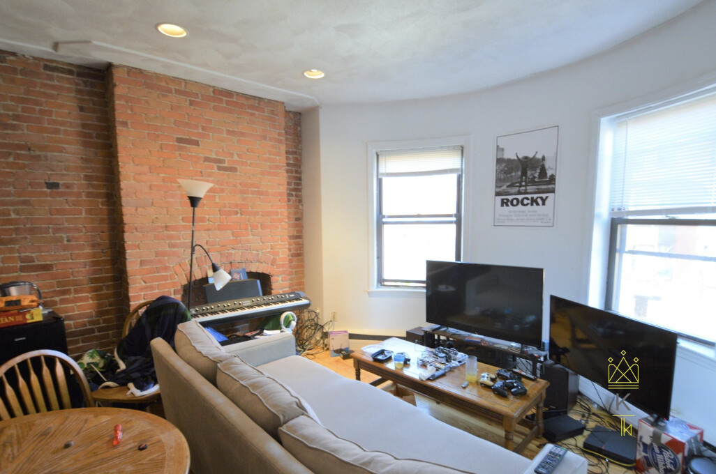 610 Columbus Ave, Roxbury