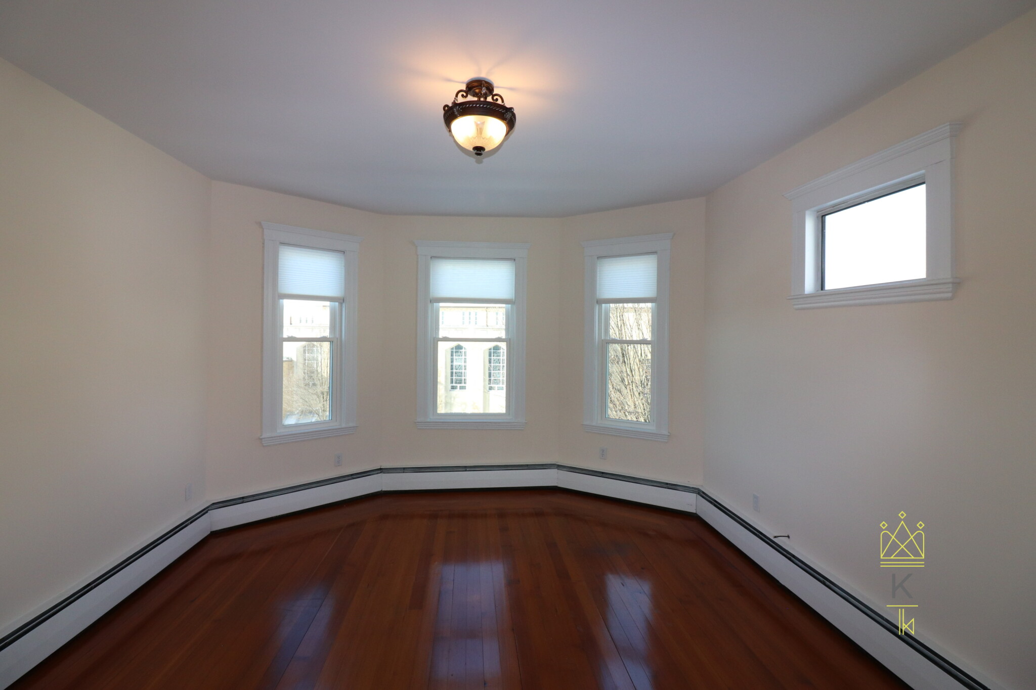 57 Fellsway East, Malden