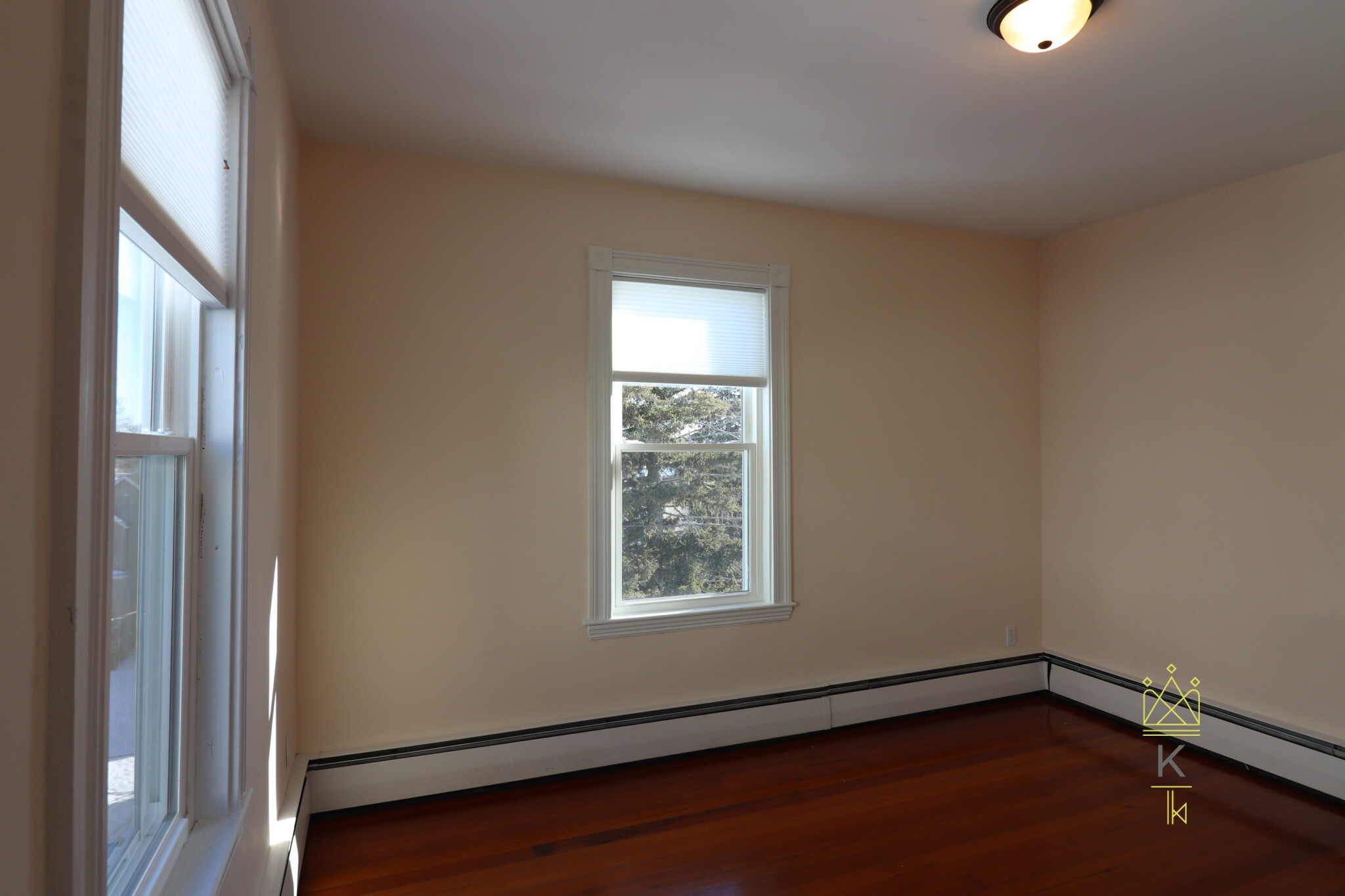 57 Fellsway East, Malden