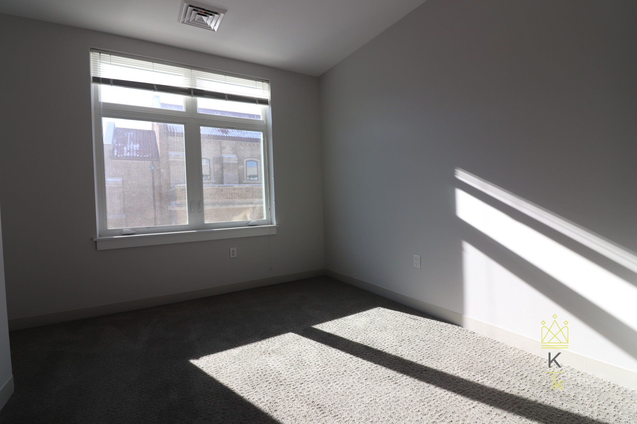 175 Washington St, Brighton