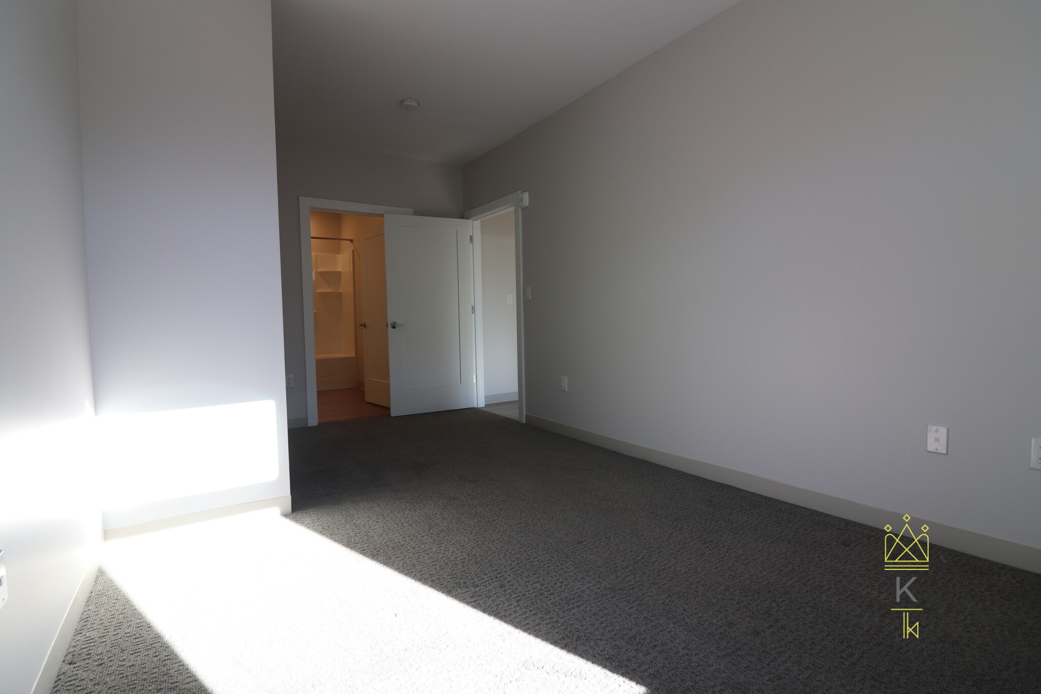 175 Washington St, Brighton