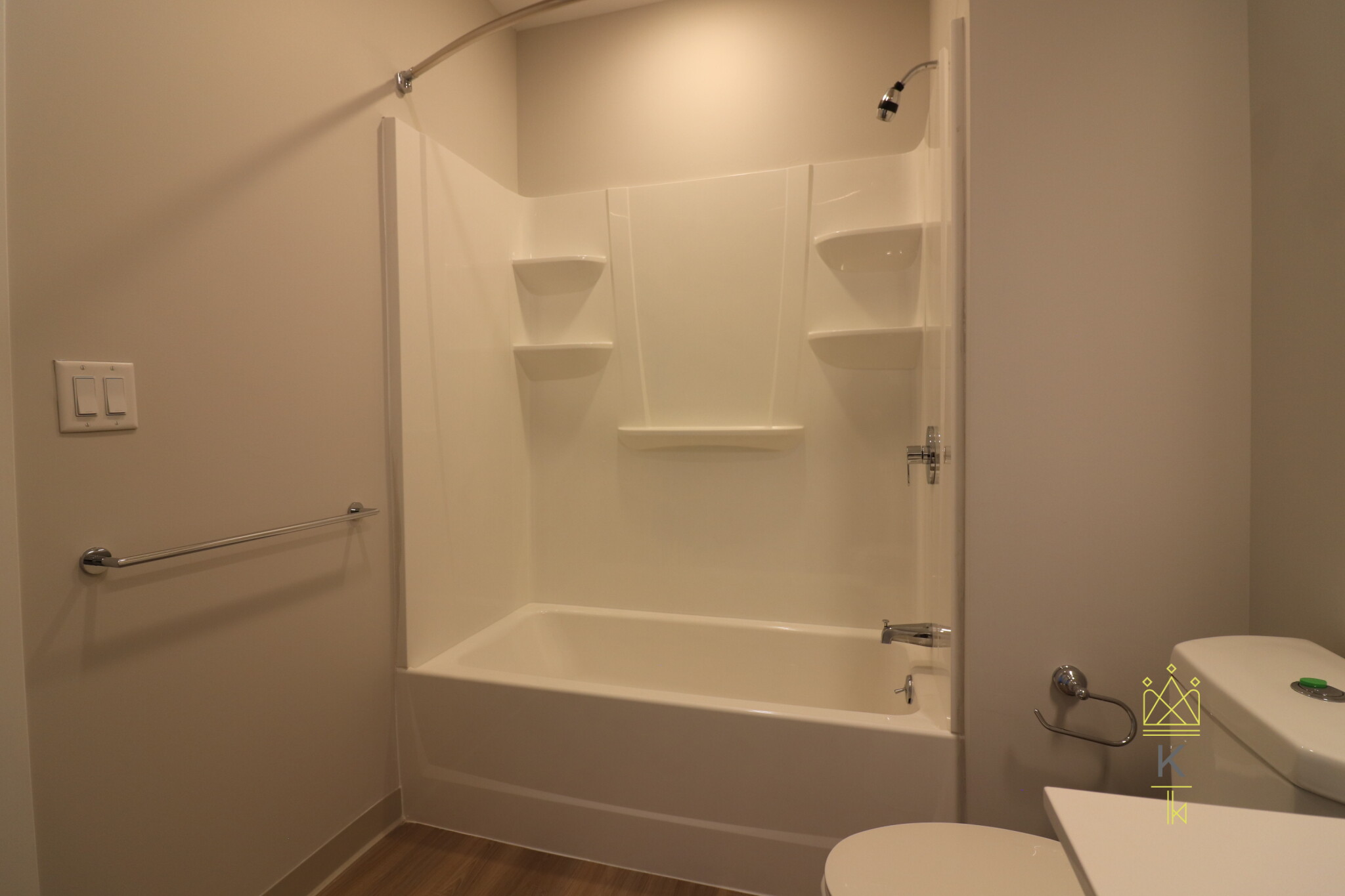 175 Washington St, Brighton