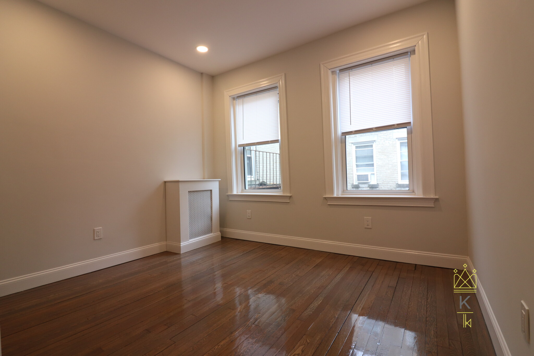 112 Jersey St, Fenway