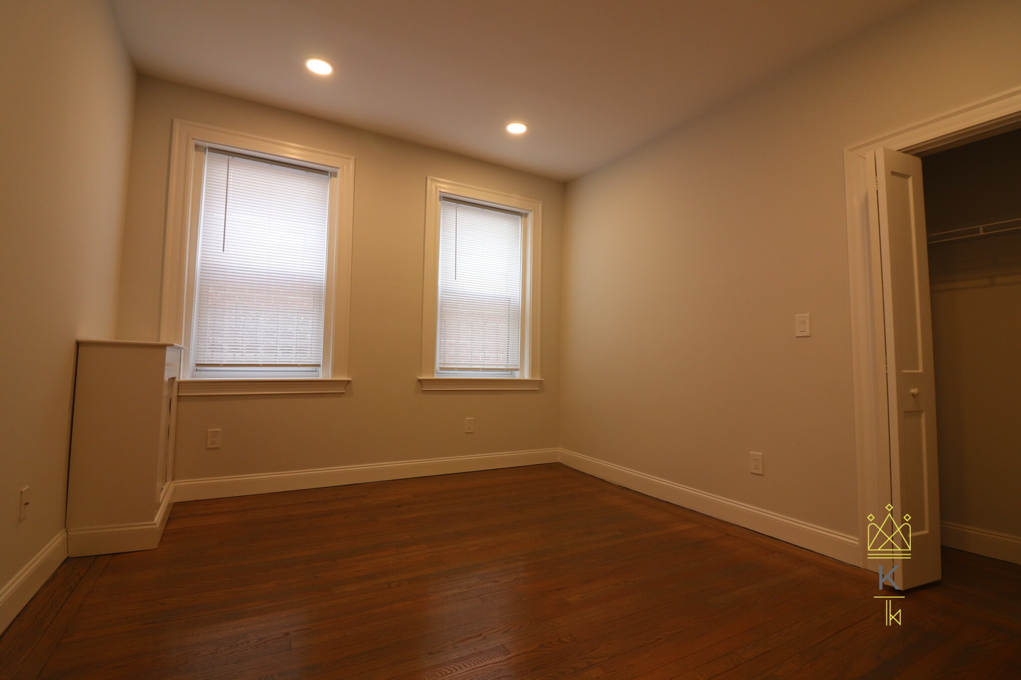 40 Queensberry St, Fenway