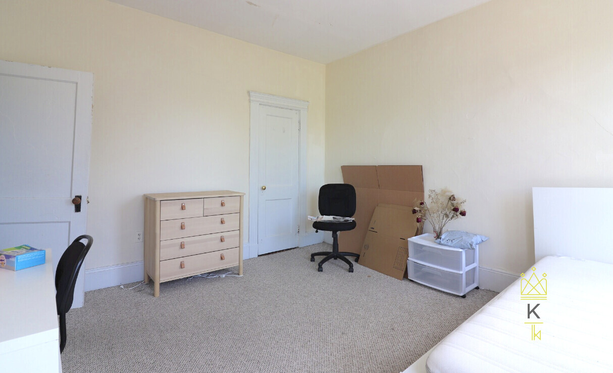 238 Hemenway St, Fenway