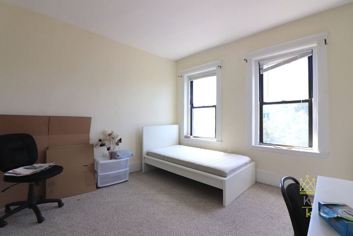 238 Hemenway St, Fenway