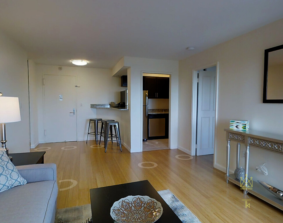 143 Freeman St, Brookline