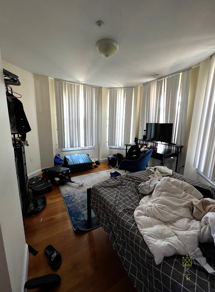 90 Westland Ave, Fenway