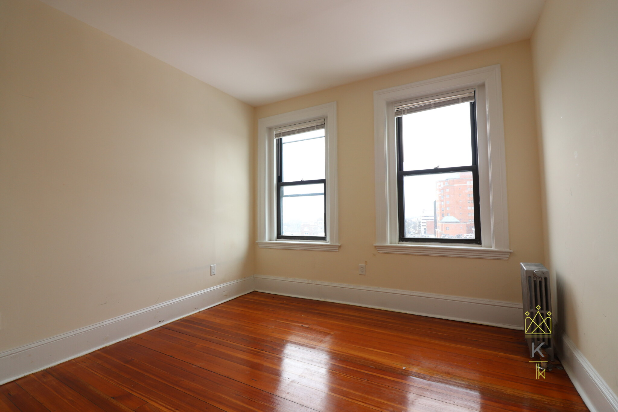 885 Massachusetts Ave, Mid Cambridge