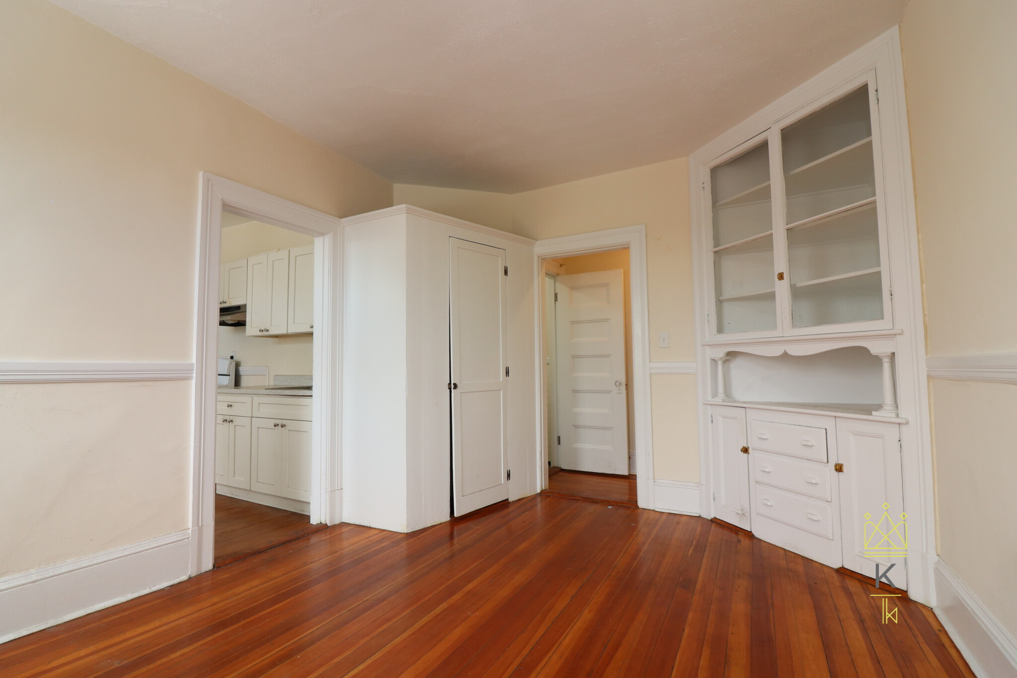 885 Massachusetts Ave, Mid Cambridge