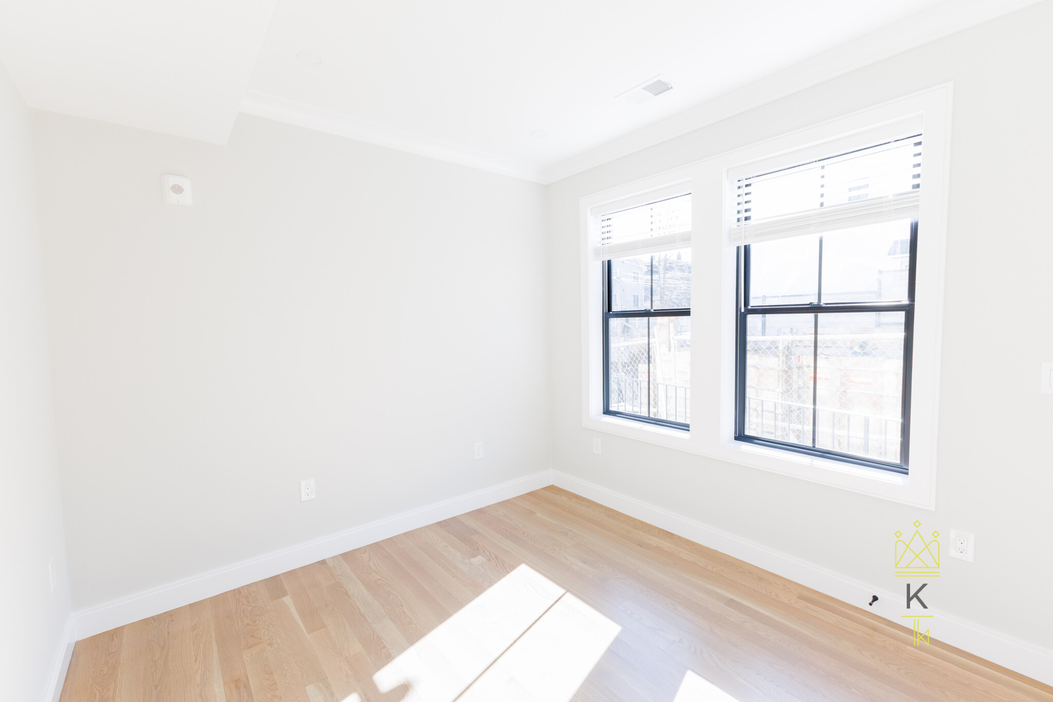 283 Lamartine St, Jamaica Plain