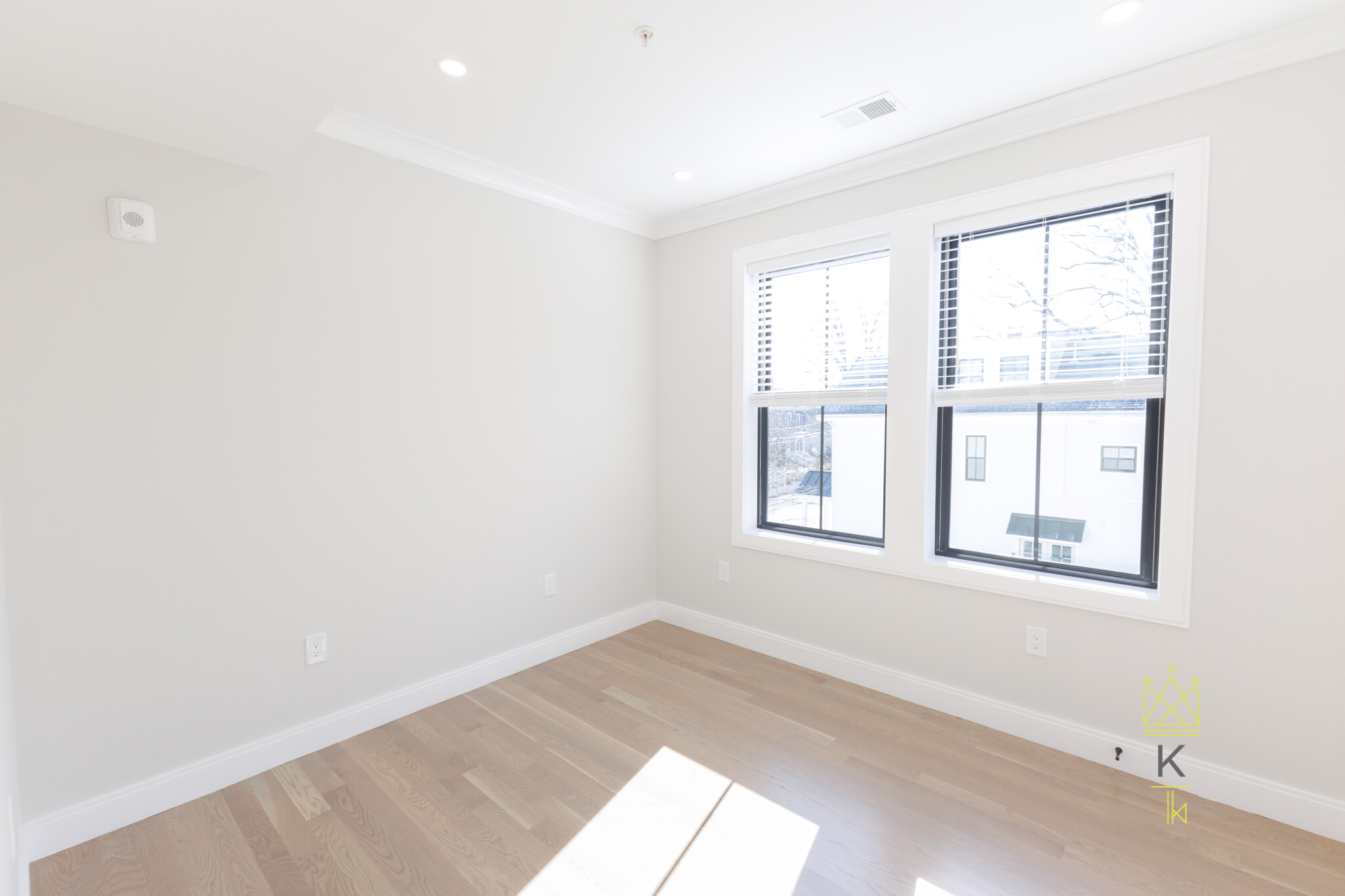 283 Lamartine St, Jamaica Plain