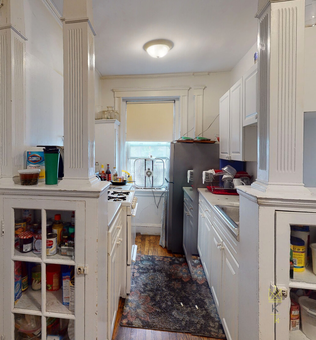 1 Gray St, Neighborhood Nine