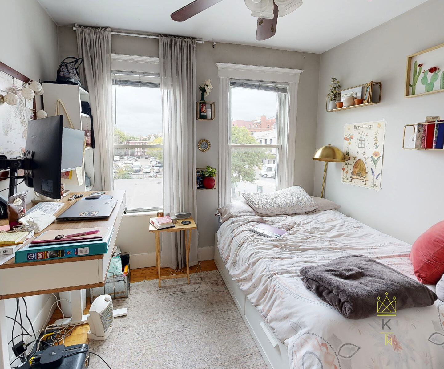 10 Pleasant St, Riverside