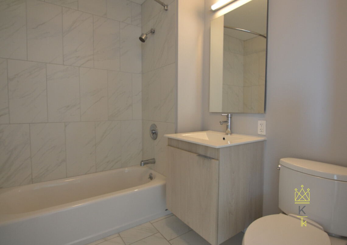 1282 Boylston St, Fenway