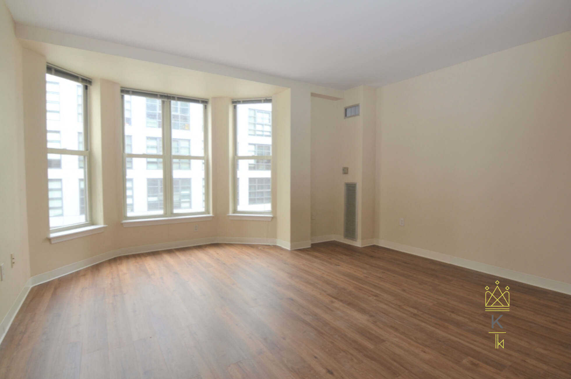 75 Peterborough St, Fenway