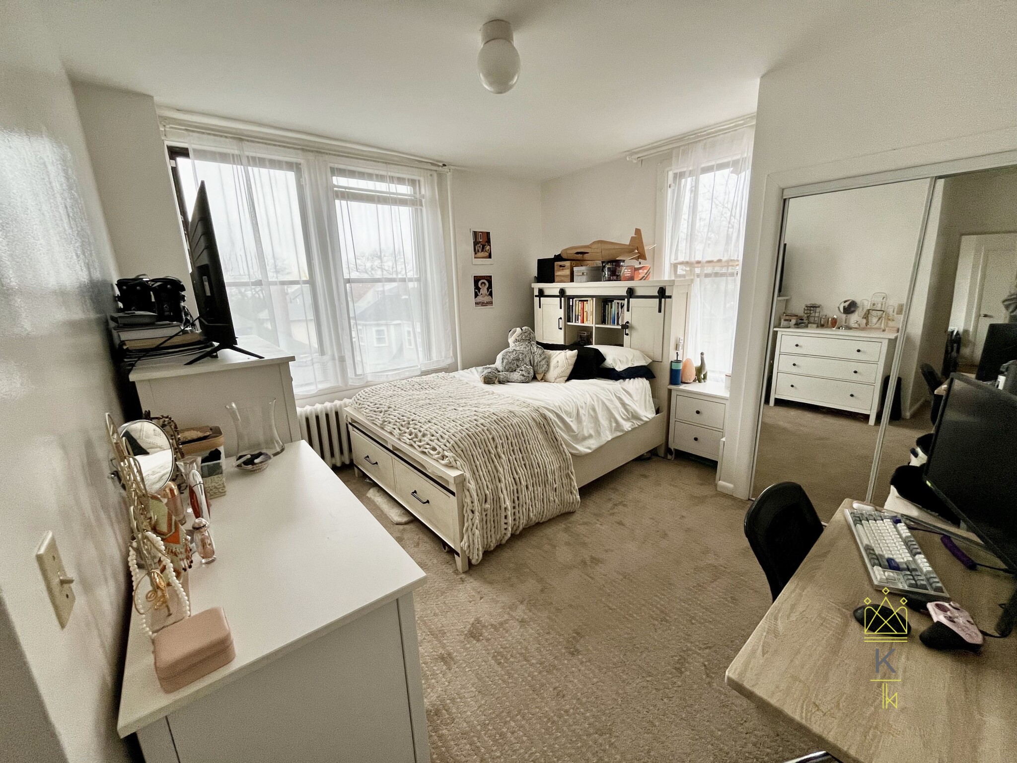 26 Commonwealth Ter, Brighton