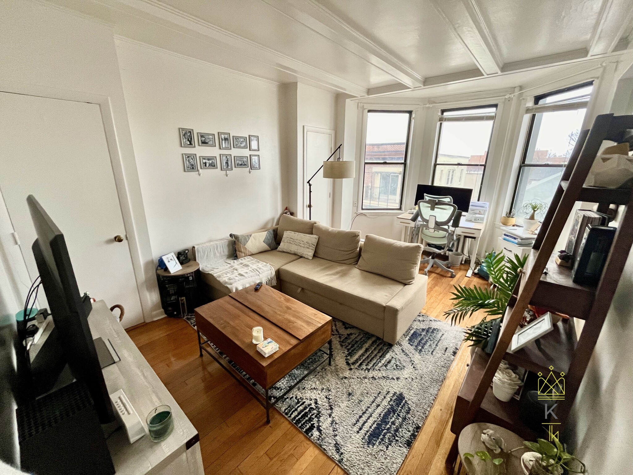 26 Commonwealth Ter, Brighton