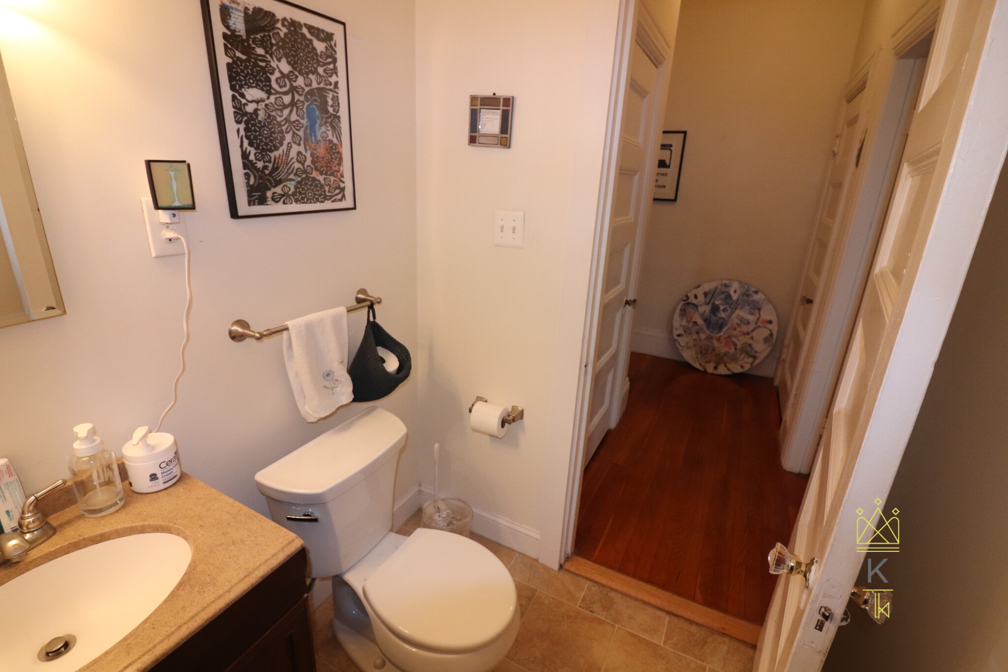 1569 Beacon St, Brookline