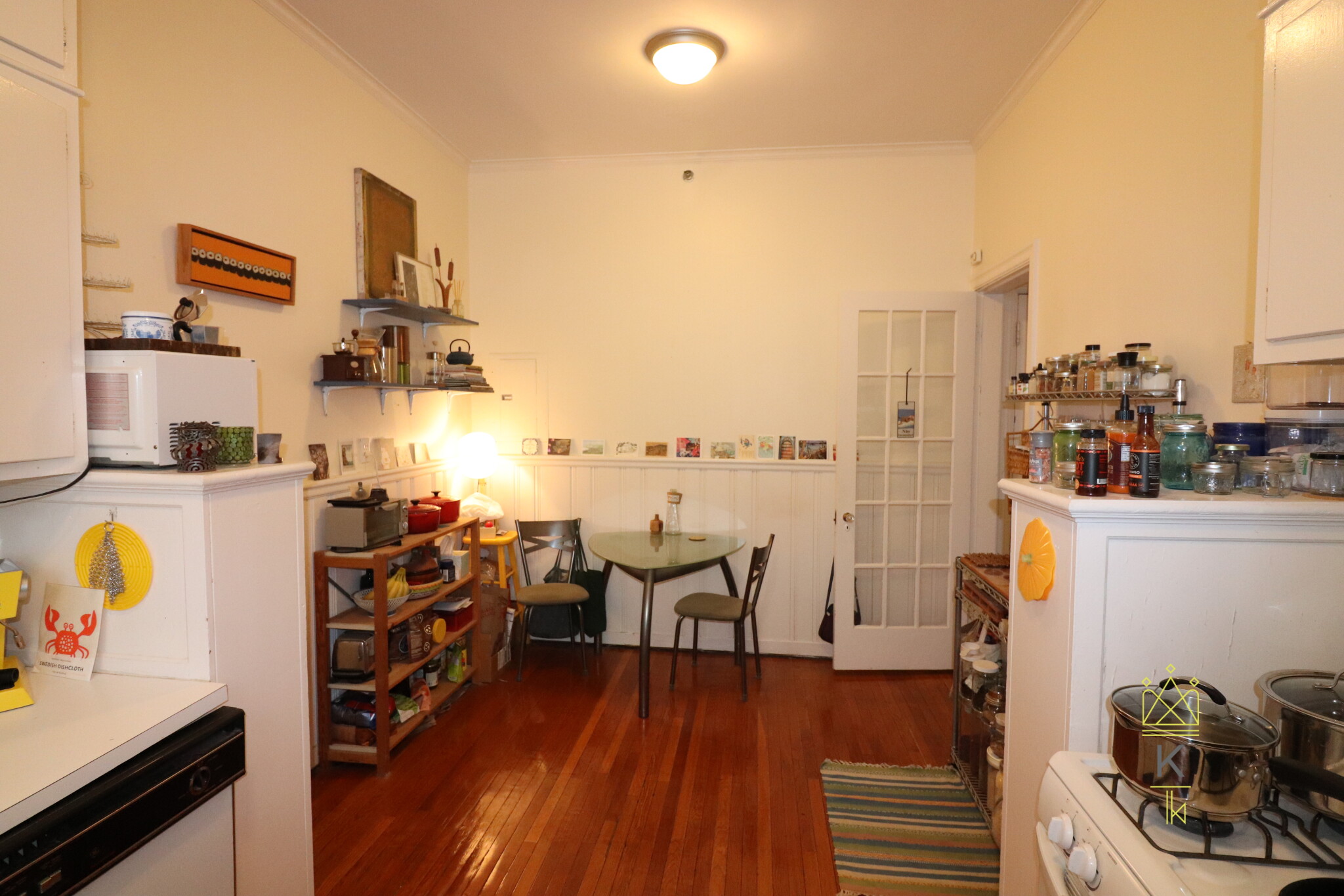 1569 Beacon St, Brookline