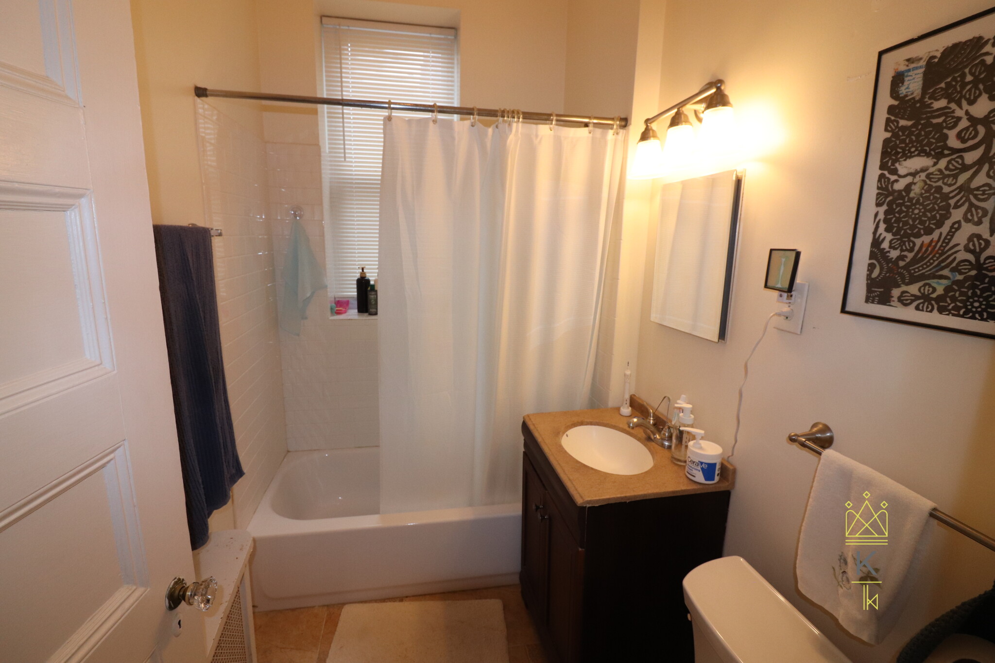 1569 Beacon St, Brookline