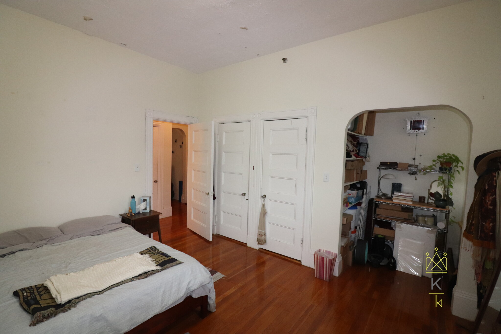 1569 Beacon St, Brookline