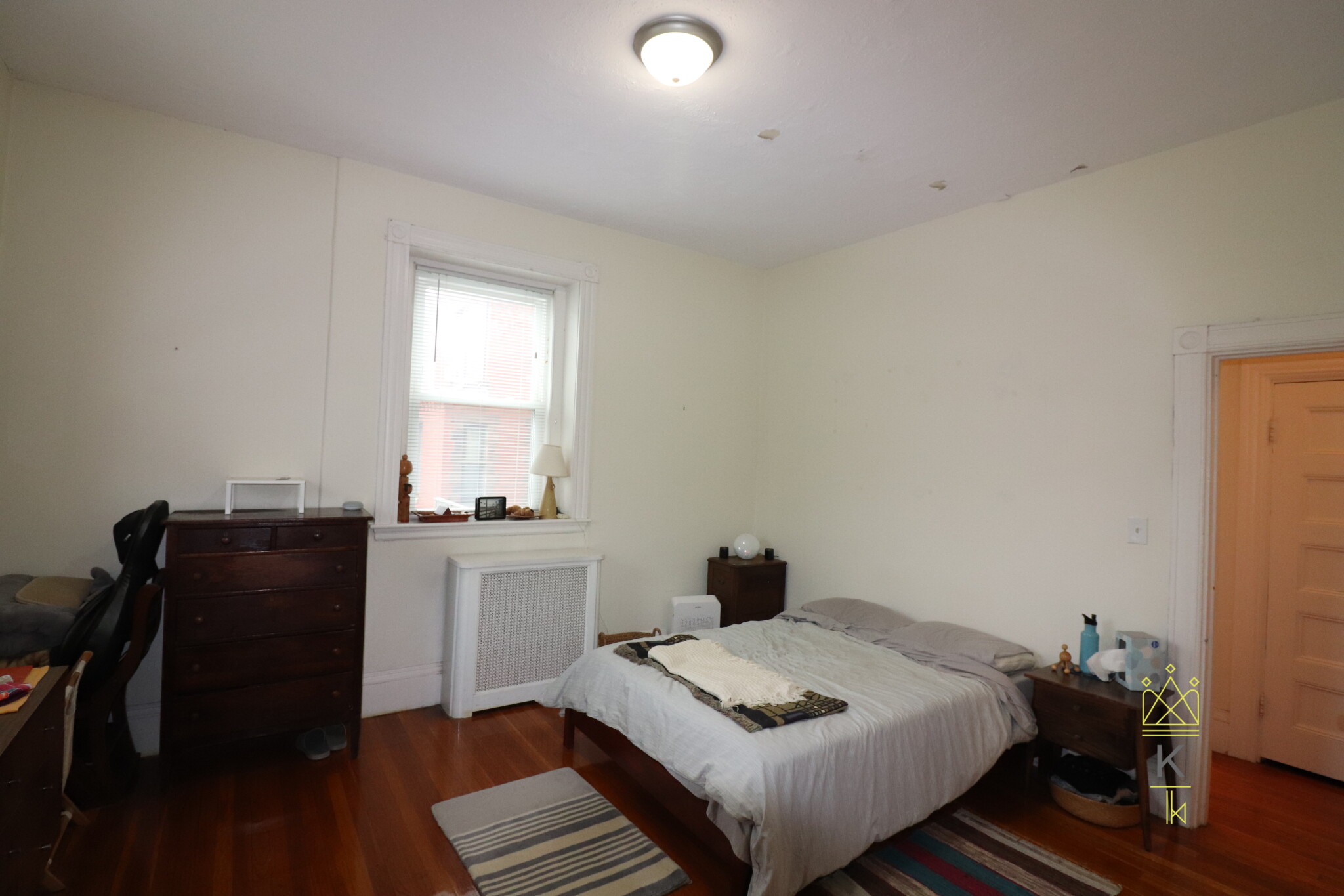 1569 Beacon St, Brookline